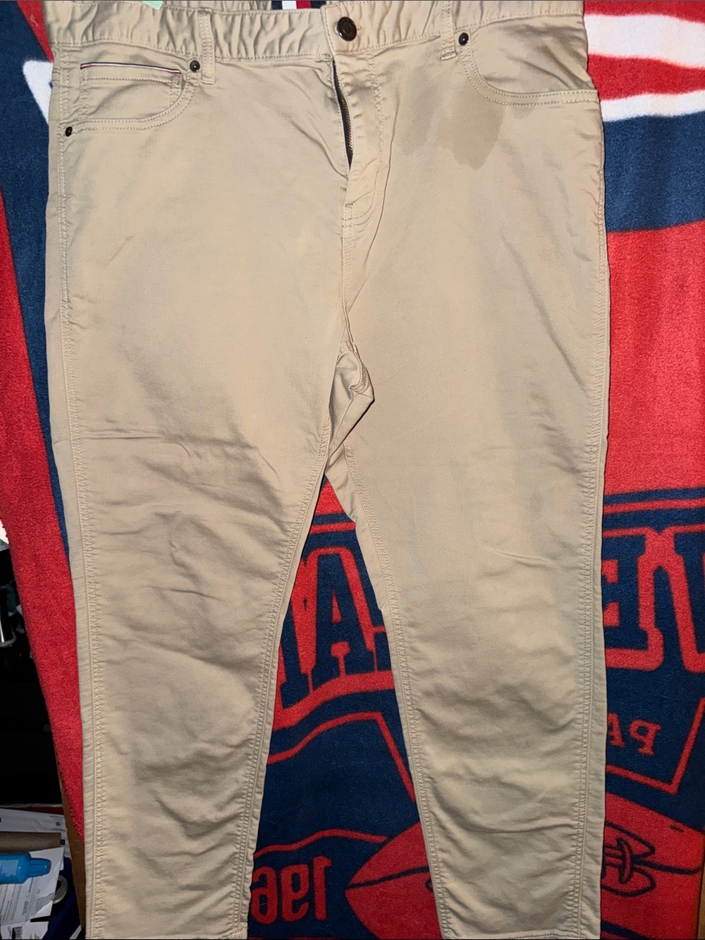 Men's Slim Tommy Hilfiger Travel Pants’ in Khaki Sz40*30